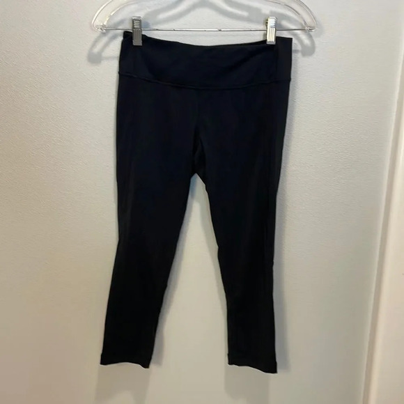 Zella Pants - Zella woman’s Capri black pants